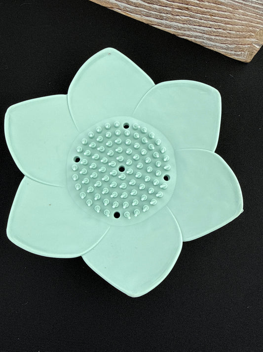 Silicone Petal Soap Tray with Draining